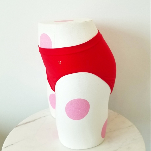 Victoria's Secret High Leg Brief High Waist Red Panty Gold Iconic V Logo NWT - Picture 4 of 12